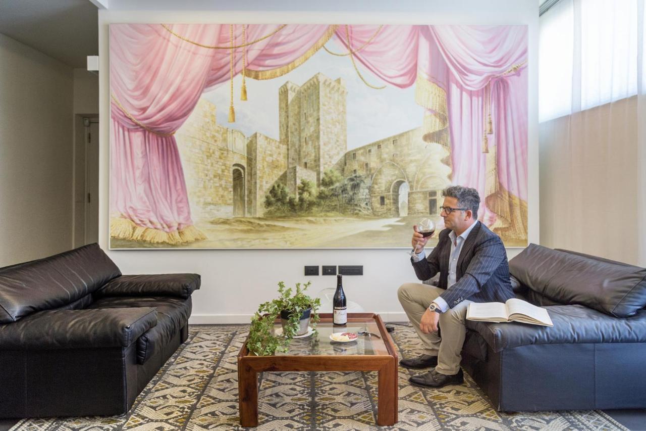 Foyer Hotell Cagliari Eksteriør bilde